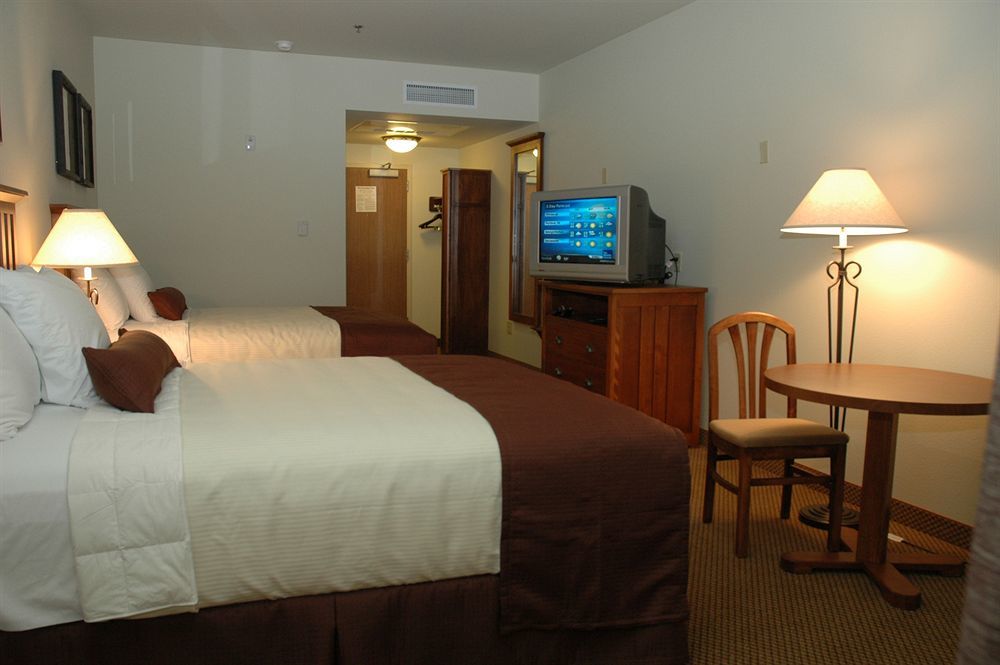 Casper C'Mon Inn Hotel & Suites Evansville Exterior foto